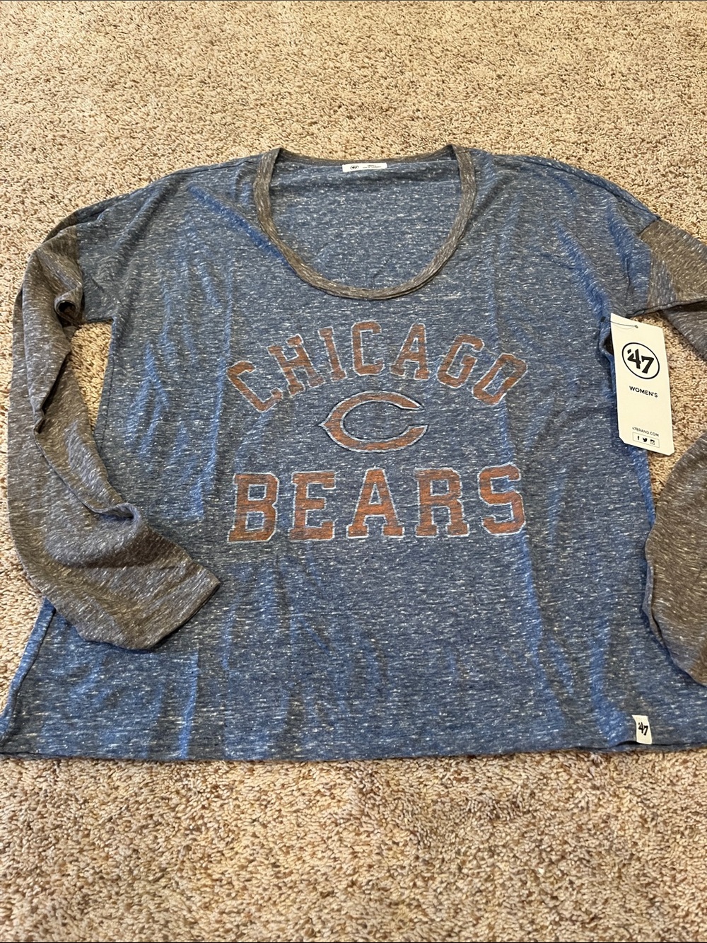 '47 Women's Chicago Bears Blue and Gray Long Sleeve Tee